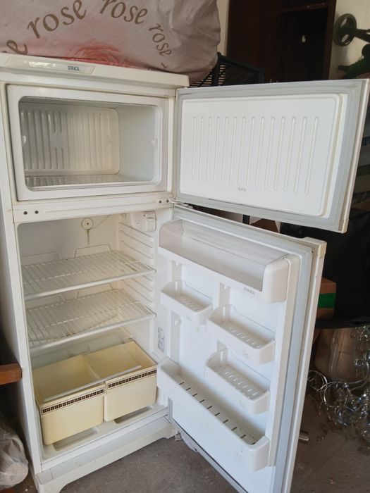 холодильник stinol