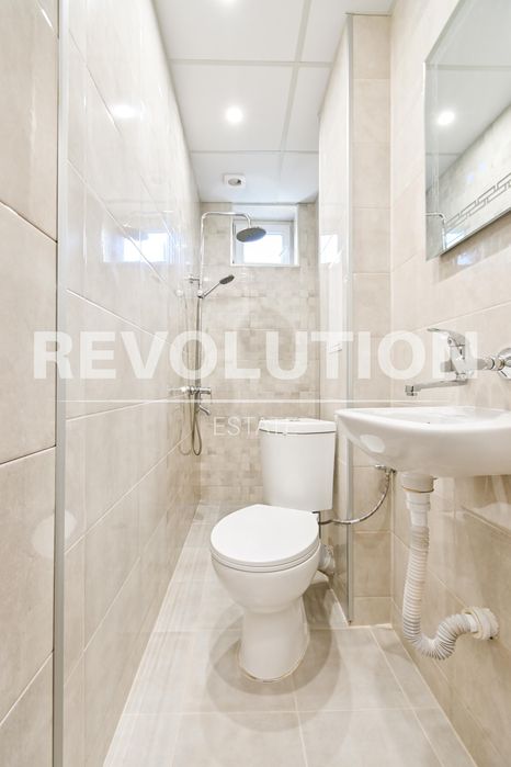 Дава се под наем Многостаен апартамент в София, Докторски паметник - 108 кв.м за 1100 € - Снимка #9