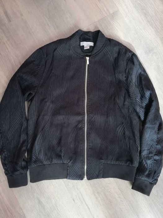 H&M черно преходно яке