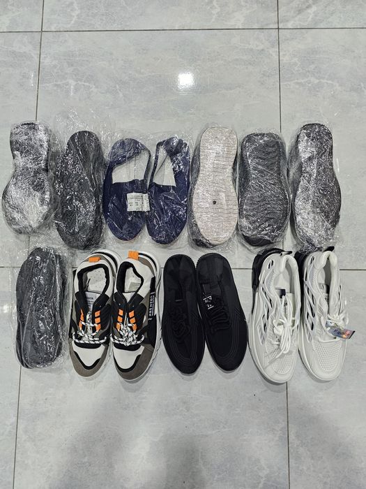 Yangi erkaklar oyoq kiyimlari