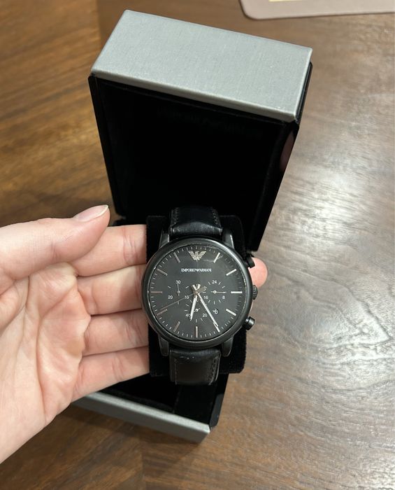 Часы Emporio Armani