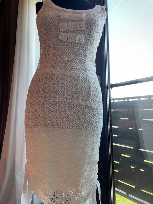 Rochie de zi dantela