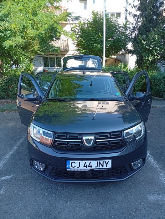 Vând Dacia Sandero