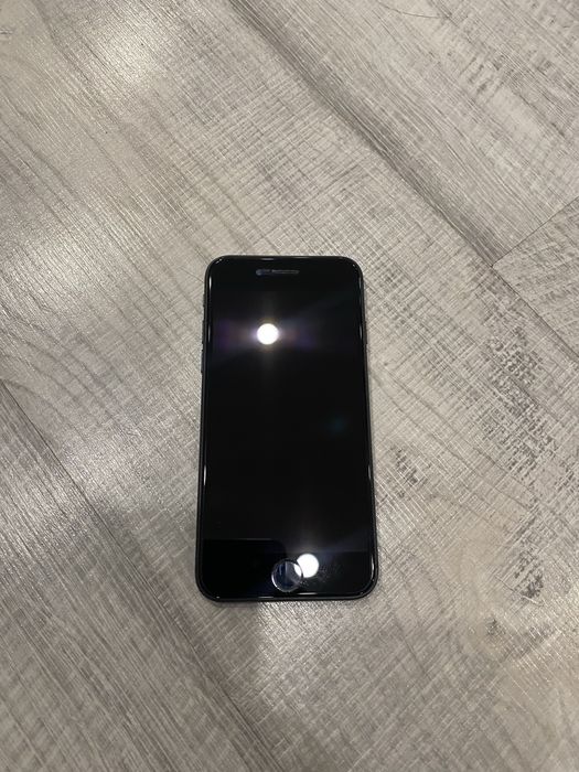 iPhone se 2020, айфон се 2020