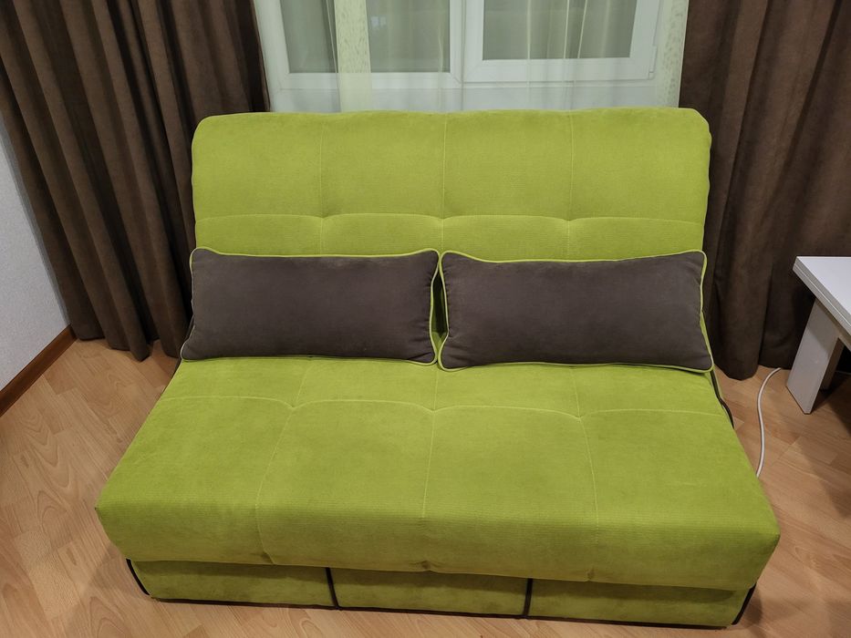 Практически новые 2 дивана