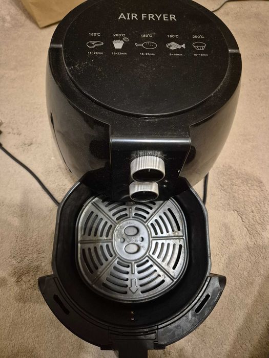 Еър фрайър - черен