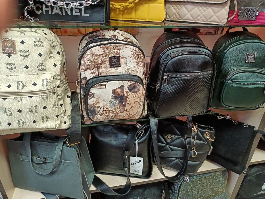 Рюкзак школьный и