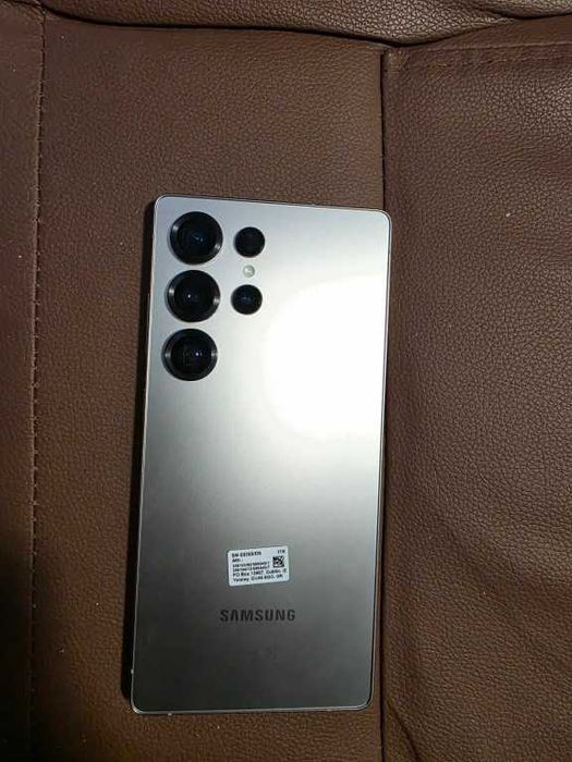 Samsung Galaxy S25 Ultra 1TB Titanium Silver - 36 месеца гаранция !