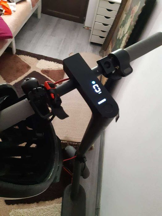 Trotineta Xiaomi 4 Pro