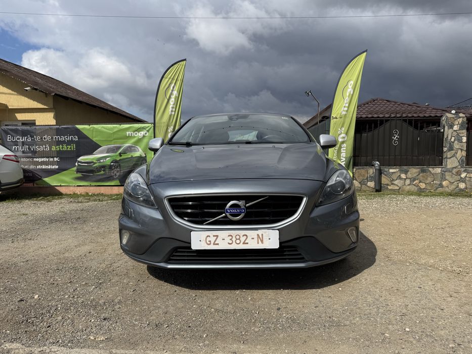 Volvo v40 R desing 2.0 d Euro 6 Rate /avans zero