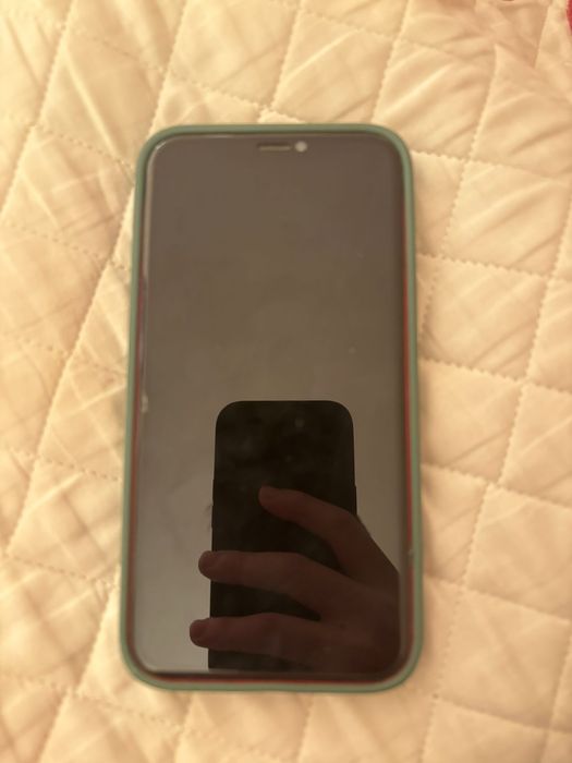 Продается Iphone Xr
