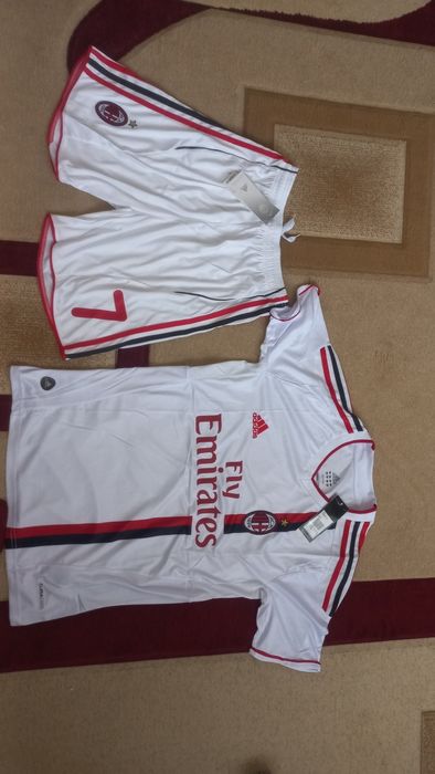 Футбольная форма