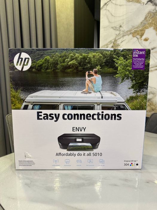 Многофункциональный цветной струйный принтер HP Envy 5010 формата A4