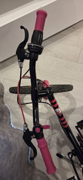Bicicleta fetite noua