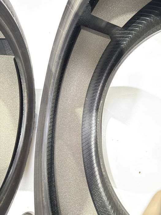 Anvelope de vara 265/40 R21