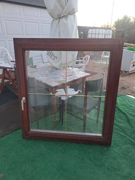 Vând geamuri termopan din lemn masiv AUSTRIA calitate superioară