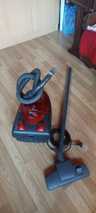 Работещи прахосмукачки - 30 лв. за брой