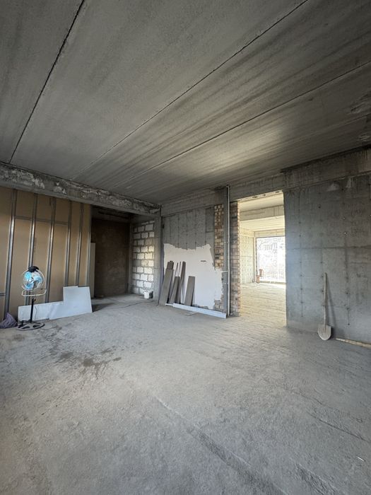 Под бизнес-помещение