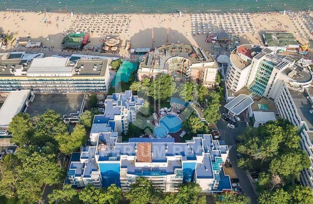 Продава се Тристаен апартамент в к.к. Слънчев бряг - 120 кв.м за 1000 €/кв.м - Снимка #9