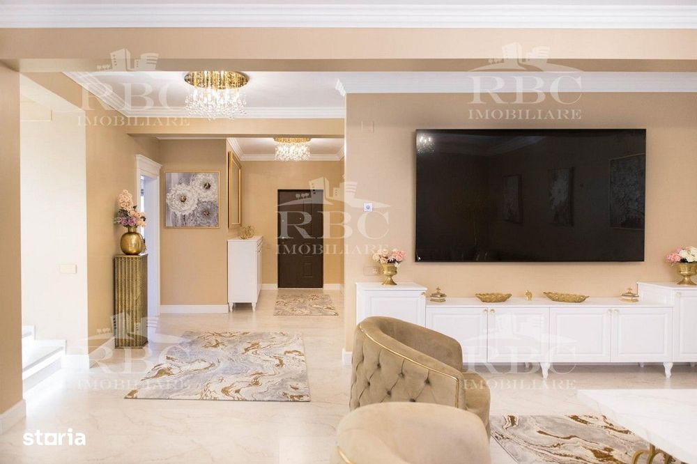 Casa ultrafinisata cu piscina in Borhanci zona Romul Ladea