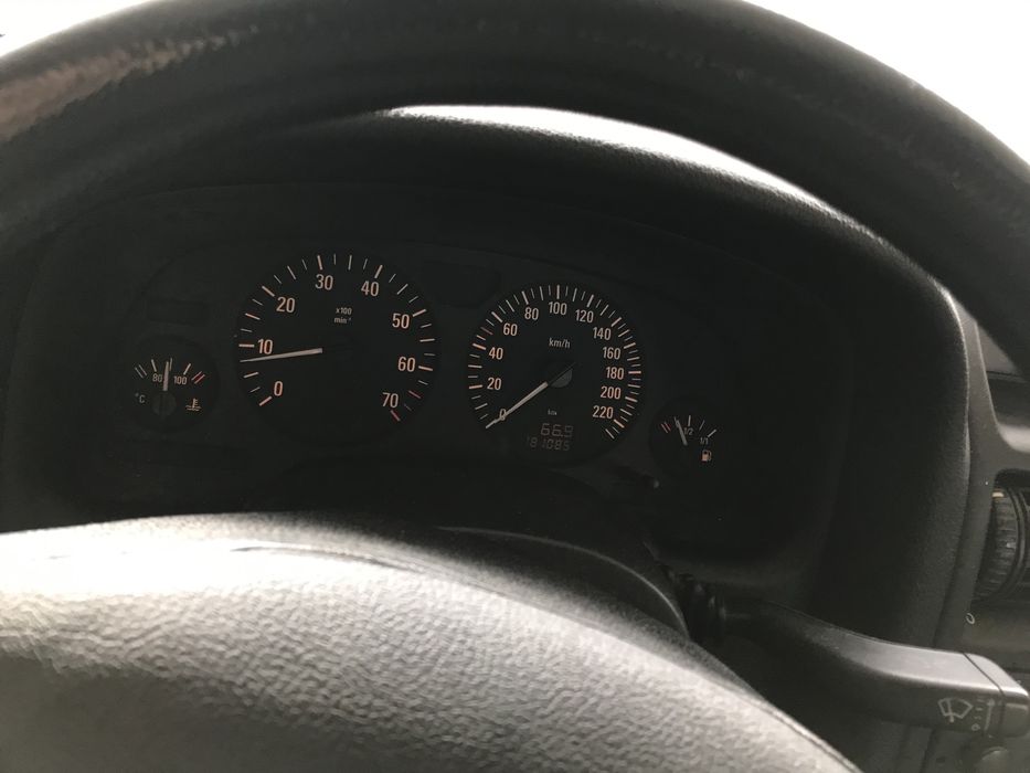 vand schimb opel astra g impecabil