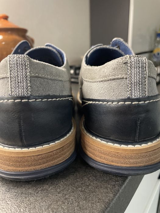 Pantofi din piele Lloyd