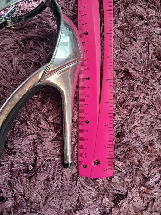 Обувки на ток, 38 номер