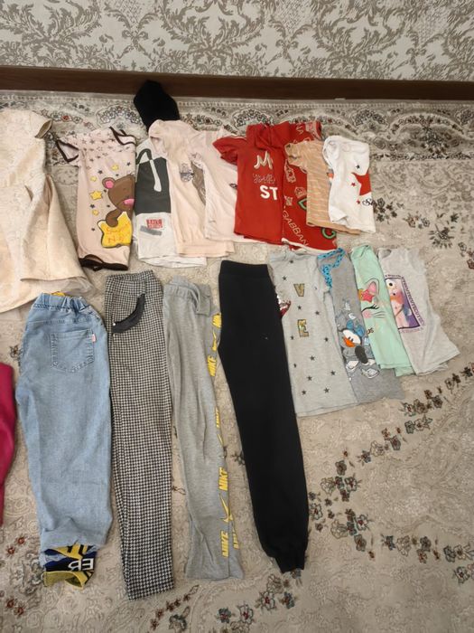 Вещи на девочку 7-9 лет