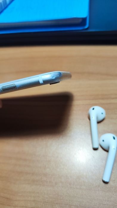 iPhone 6 128Gb Gold + AirPods2