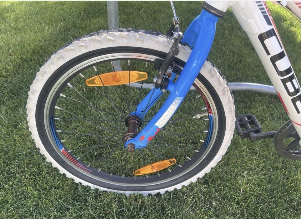 Biciclete Cube 20" - copii 6-9 ani