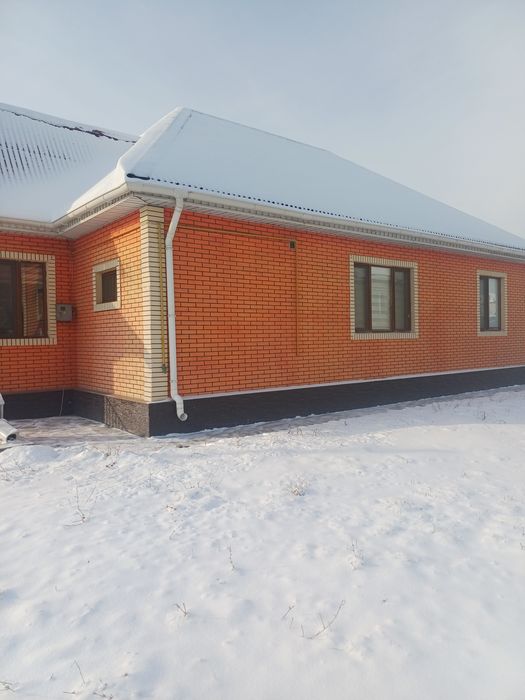 Үлкен жер үй сатылады