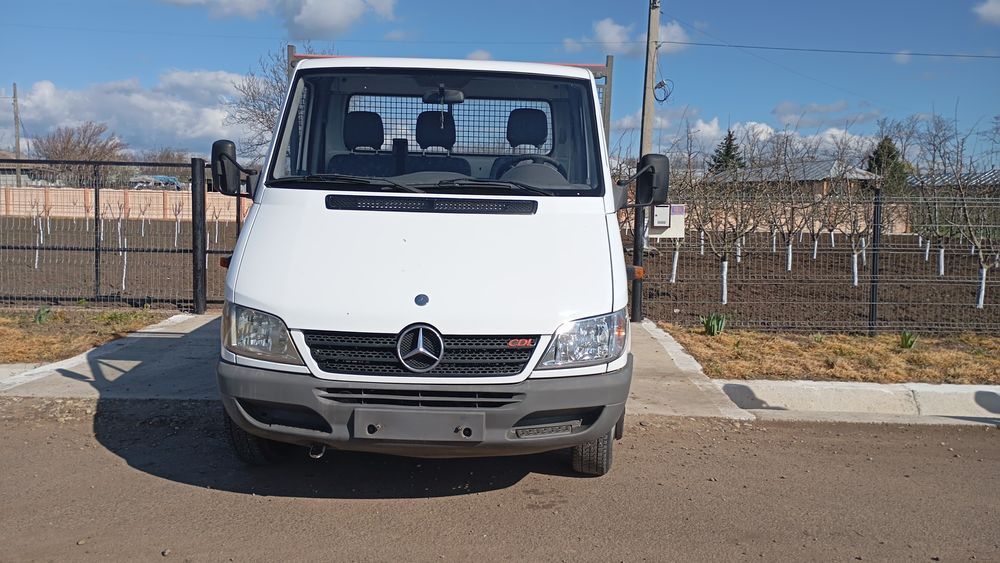 Mercedes sprinter 413 basculabil anul 2004 Italia