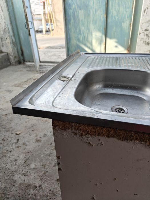 Продам мойку/умывальник в отличном состоянии + подарки!