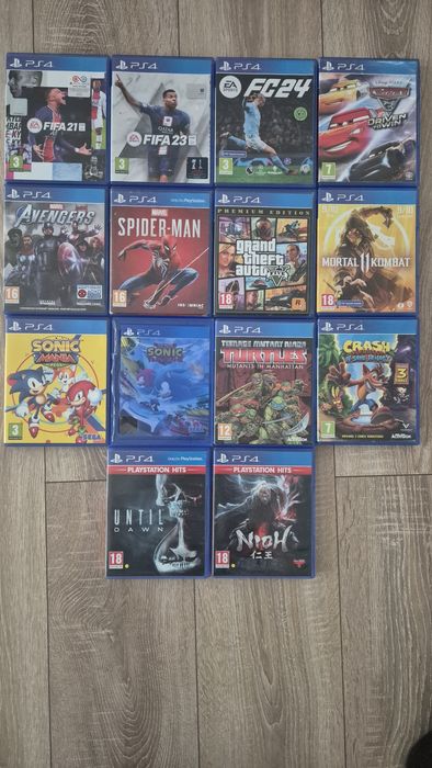 Vând playstation 4 ( ps4 )