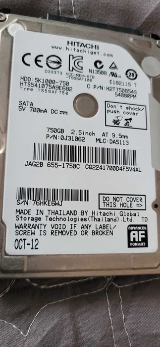 HITACHI 750Gb HDD Sata fuctional stare 98 Performanta 100  de 5400Rpm