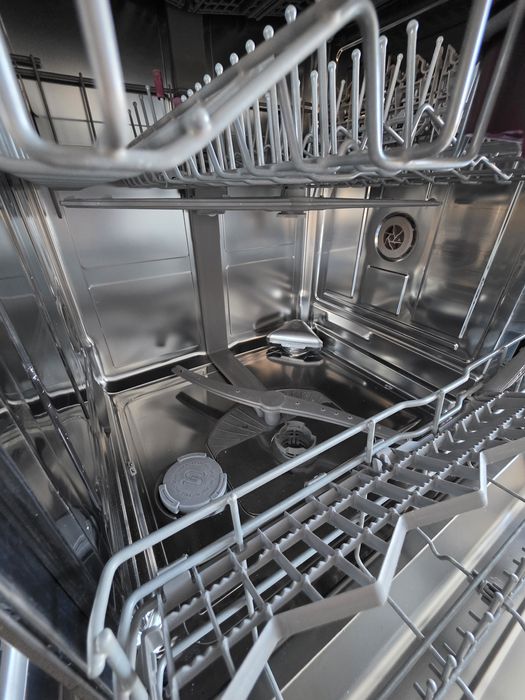 Съдомиялна за пълно вграждане Neff