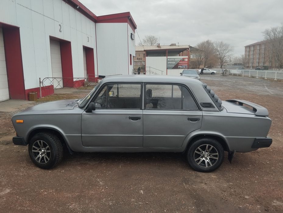 Продаю ваз 21061