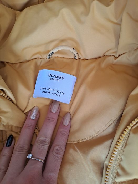 Дамско яке Bershka M