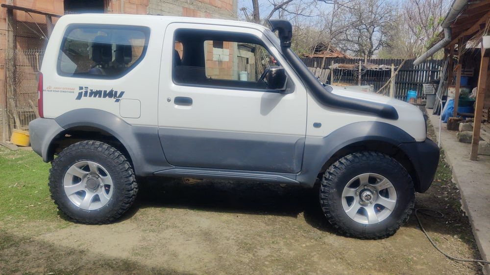 Suzuki Jimny 4x4 2007 cu reductor si blocant mecanic spate