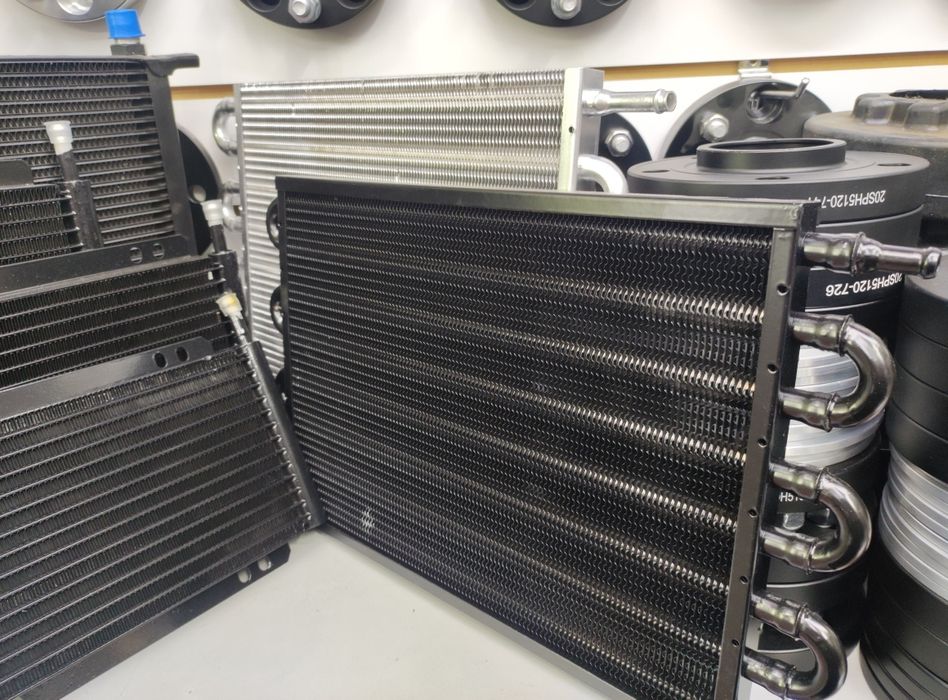 Радиаторы АКПП на коробку и ДВС.