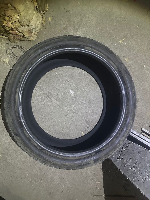 Летен спорт пакет Hankook Ventus S1 evo3 235/40/18 и 265/35/18 (DOT 24г/25г)