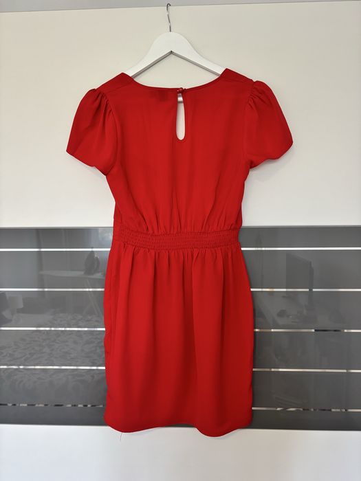 Rochie rosie Asos