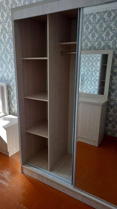 Spalni kamplekt sotiladi