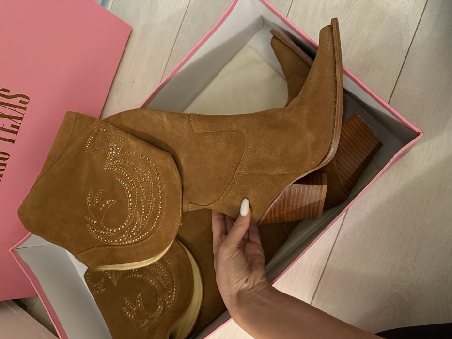 Обувки Casadei, Paris Texas