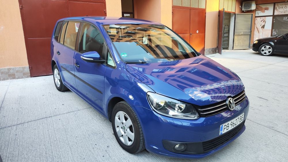 Volkswagen Touran 1,6tdi АВТОМАТИК Webasto ГЕРМАНИЯ top