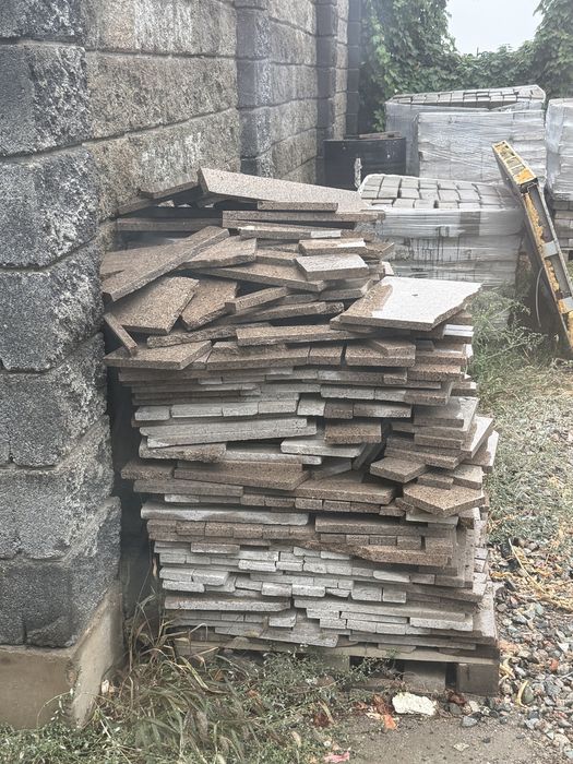 Отдам бесплатно гранит