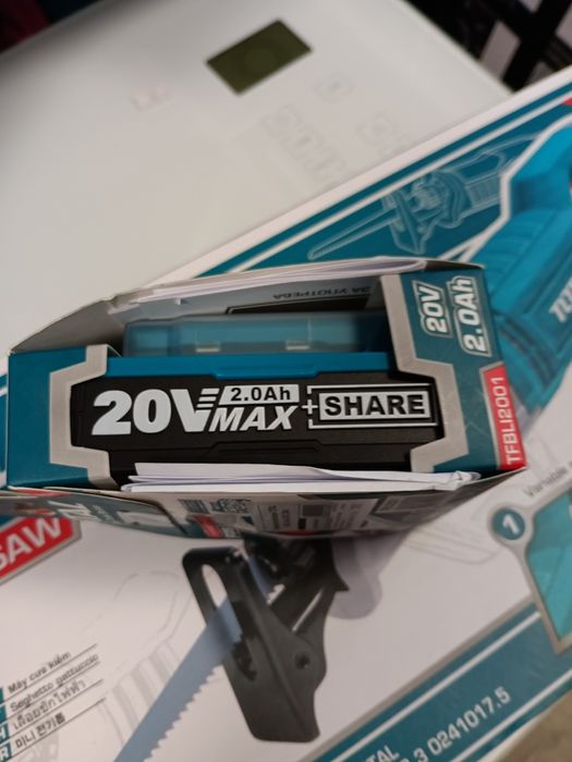 Акумулаторна батерия TOTAL Industrial, Li-Ion, 20 V, 2.0 Ah