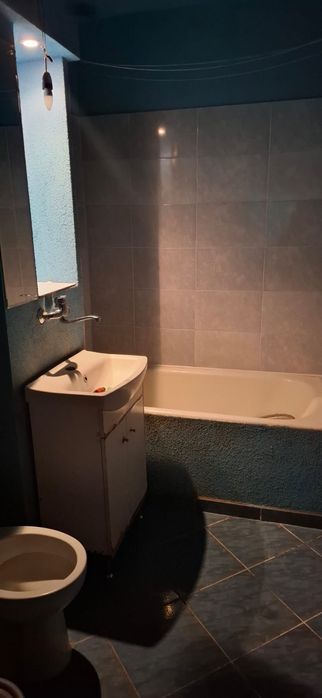 Vand apartament in Tudor