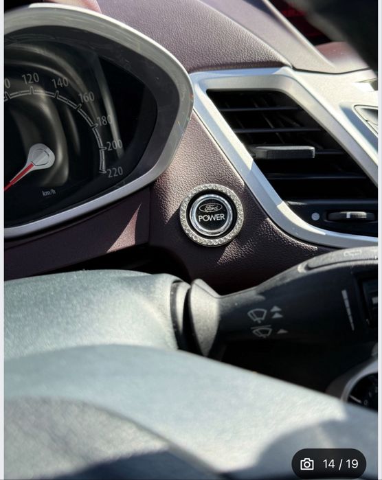 Ford Fiesta  titanium