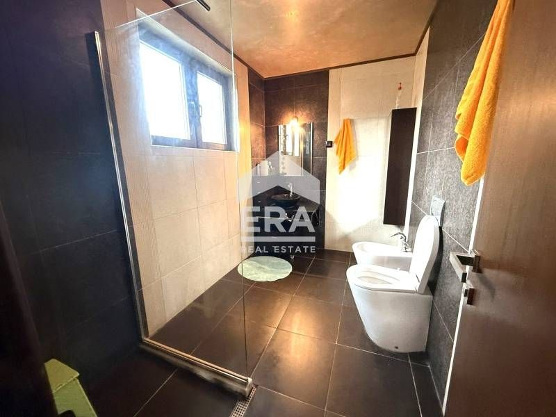 Продава се Къща в к.к. Св.Св. Константин и Елена - 753 кв.м за 1253 €/кв.м - Снимка #9